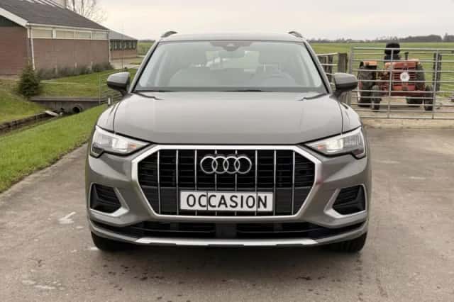 Audi Q3 (2020) thumbnail 3
