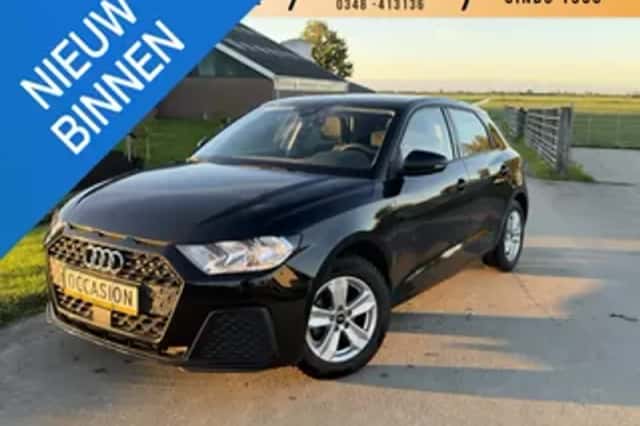 Audi A1 (2023) thumbnail 1