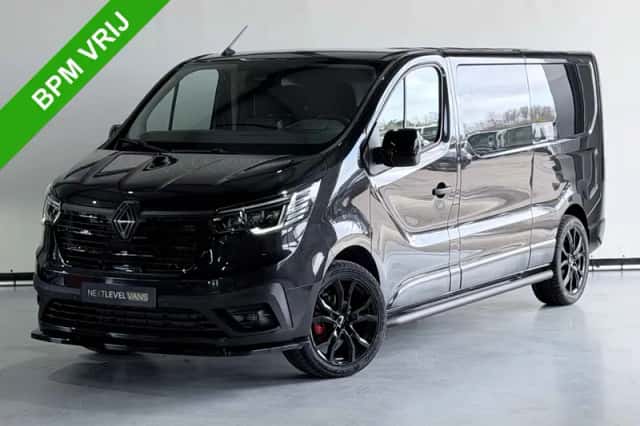 Renault Trafic (2024) thumbnail 1