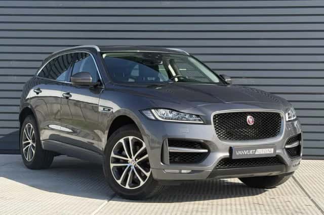 Jaguar F-Pace (2018) thumbnail 3