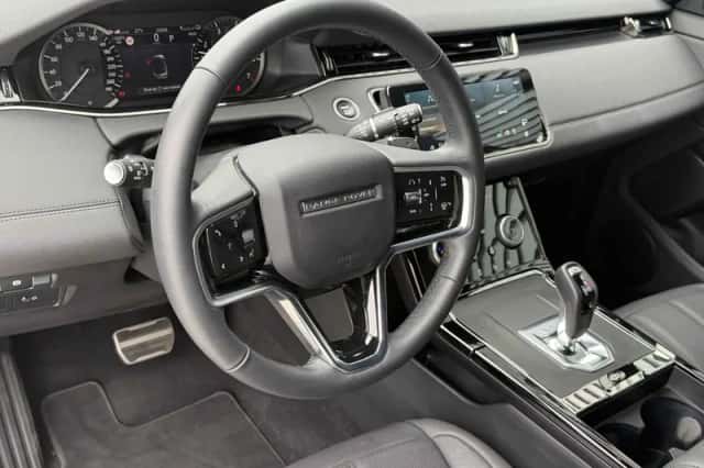 Land Rover Range Rover Evoque (2024) thumbnail 6