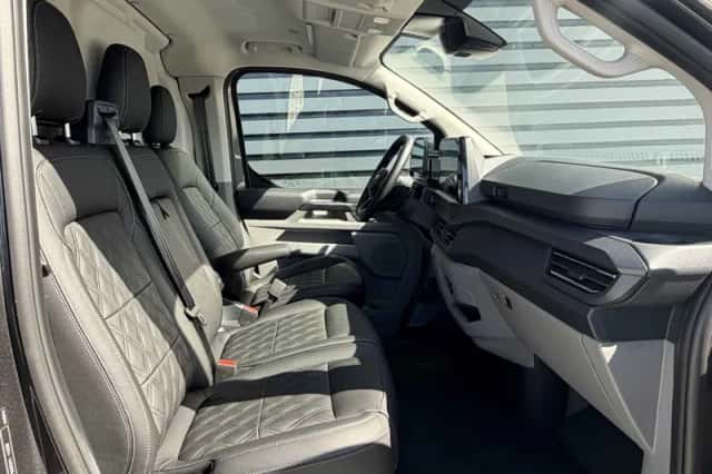 Ford E-Transit (2024) thumbnail 3
