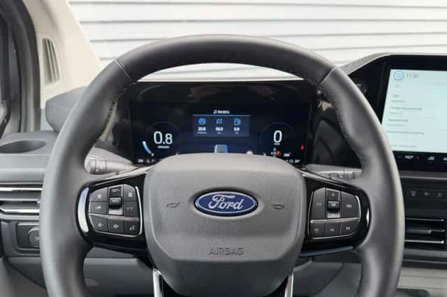 Ford E-Transit (2024) thumbnail 6