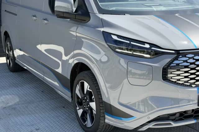 Ford E-Transit (2026) thumbnail 6