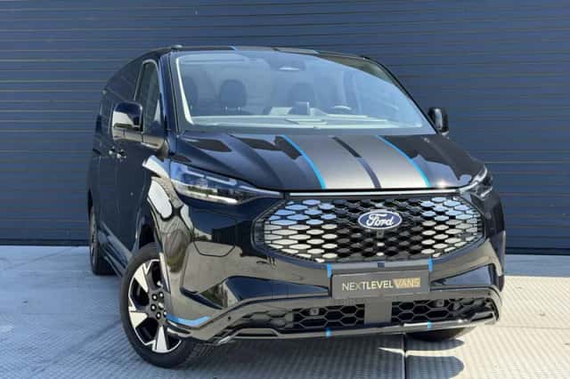 Ford E-Transit (2026) thumbnail 3