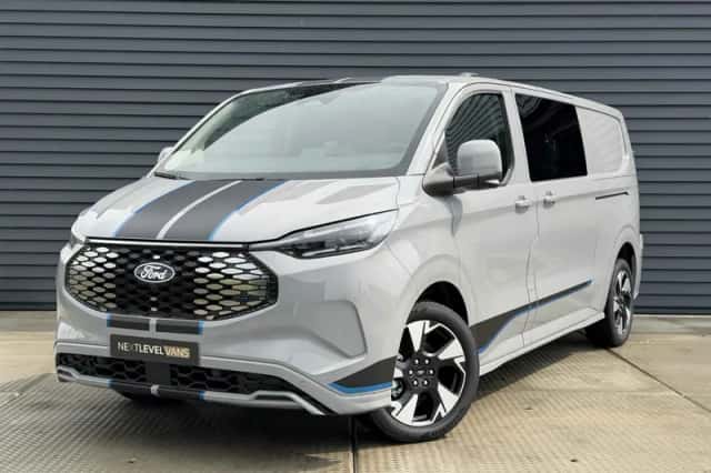 Ford E-Transit (2026) thumbnail 1