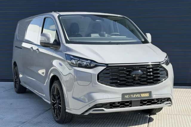Ford E-Transit (2026) thumbnail 3