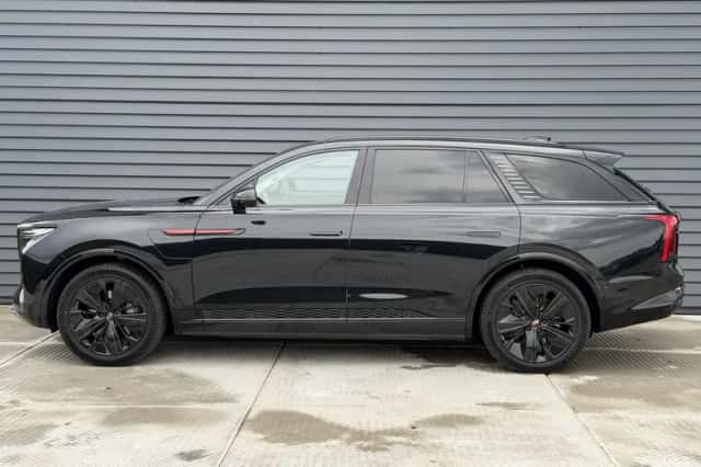 Hongqi E-HS9 (2023) thumbnail 6
