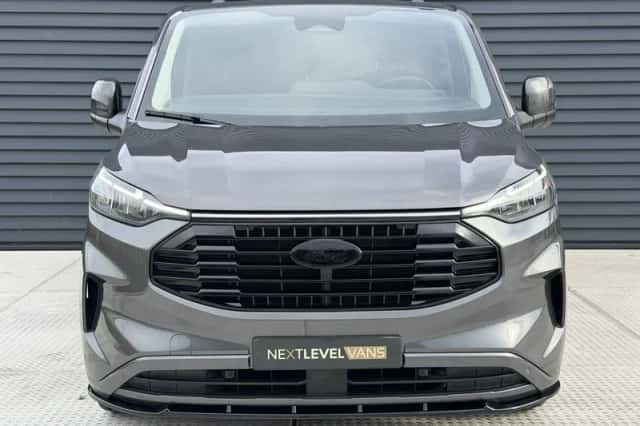 Ford Transit Custom (2024) thumbnail 2
