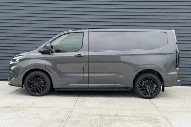 Ford Transit Custom (2024) thumbnail 6