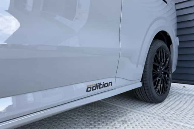 Ford E-Transit (2026) thumbnail 3
