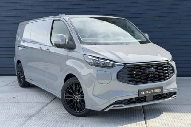 Ford E-Transit (2026) thumbnail 4