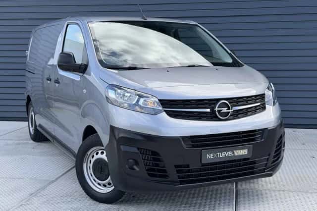 Opel Vivaro (2024) thumbnail 3