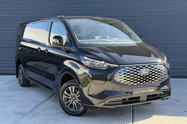 Ford E-Transit (2026) thumbnail 3