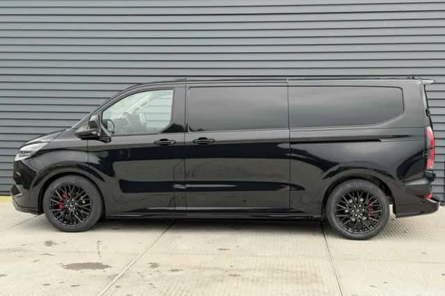 Ford E-Transit (2026) thumbnail 6
