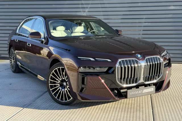 BMW 7-Serie (2025) thumbnail 3