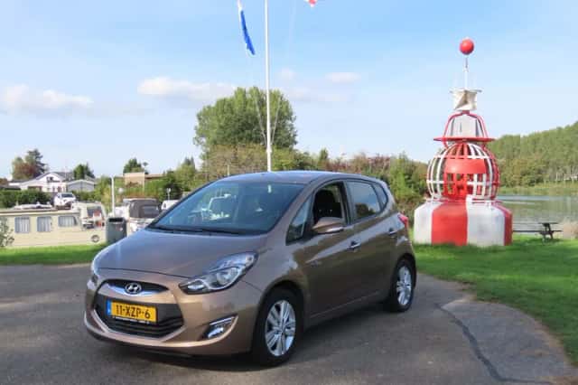 Hyundai ix20 (2012) thumbnail 1