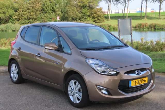 Hyundai ix20 (2012) thumbnail 6