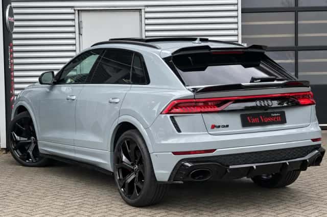 Audi RS Q8 (2022) thumbnail 3