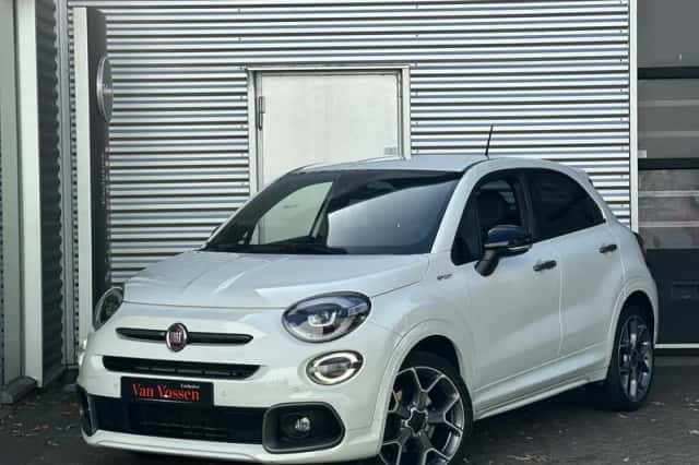 Fiat 500X (2021) thumbnail 1