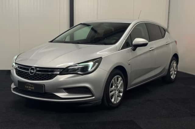Opel Astra (2019) thumbnail 5