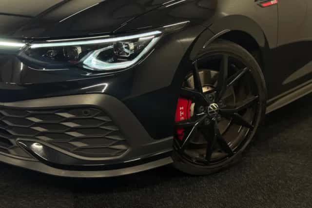 Volkswagen Golf (2023) thumbnail 6