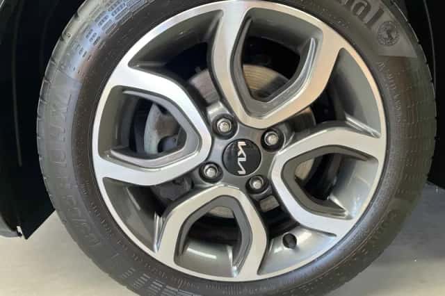 Kia Picanto (2022) thumbnail 5