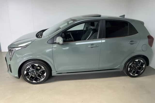 Kia Picanto (2025) thumbnail 2