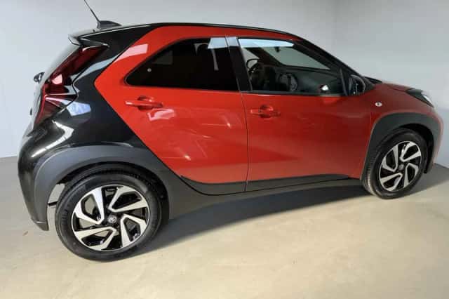 Toyota Aygo X (2025) thumbnail 3