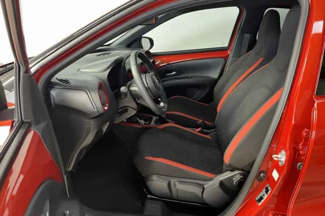 Toyota Aygo X (2025) thumbnail 6