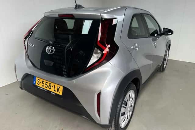 Toyota Aygo X (2023) thumbnail 4