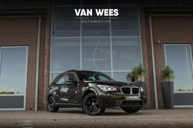 BMW X1 (2014) thumbnail 1