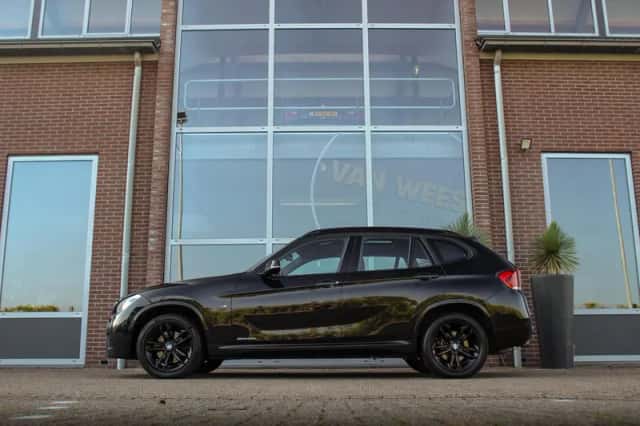 BMW X1 (2014) thumbnail 6