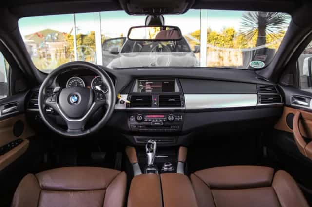 BMW X6 (2009) thumbnail 2