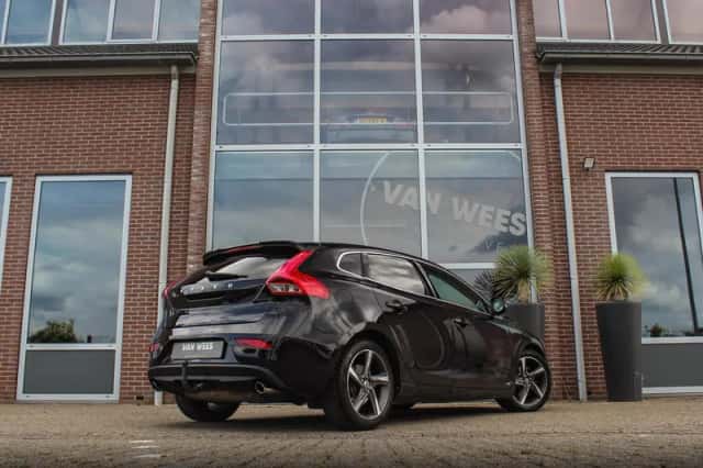 Volvo V40 (2014) thumbnail 4