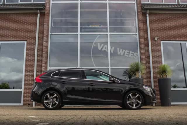 Volvo V40 (2014) thumbnail 6