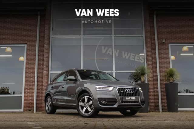 Audi Q3 (2012) thumbnail 1