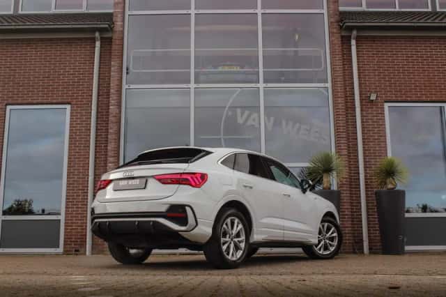 Audi Q3 (2020) thumbnail 4