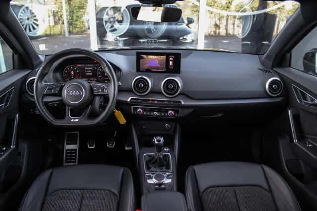 Audi Q2 (2023) thumbnail 2