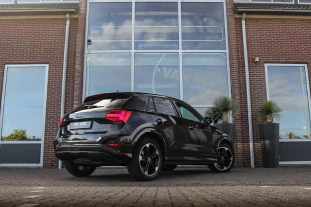 Audi Q2 (2023) thumbnail 4