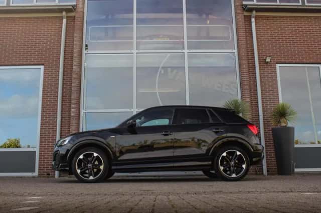 Audi Q2 (2023) thumbnail 5