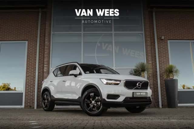 Volvo XC40 (2021) thumbnail 1