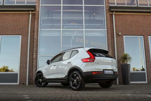 Volvo XC40 (2021) thumbnail 5