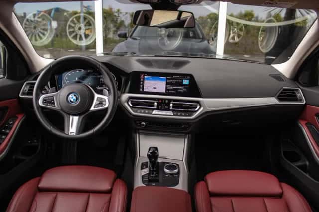 BMW 3-Serie (2022) thumbnail 2