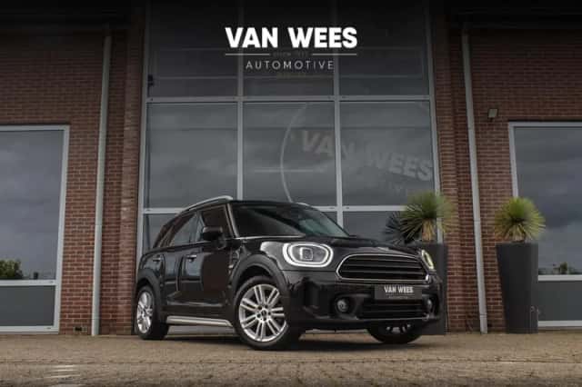 MINI Countryman (2023) thumbnail 1