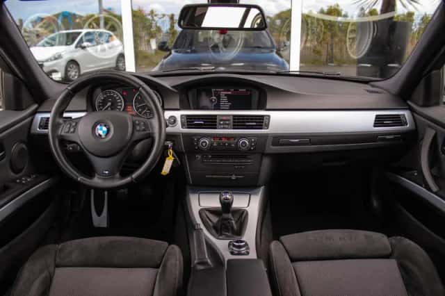 BMW 3-Serie (2010) thumbnail 2