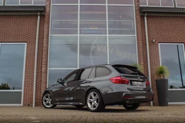 BMW 3-Serie (2016) thumbnail 3