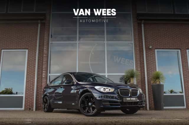 BMW 5-Serie (2015) thumbnail 1