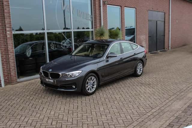BMW 3-Serie (2013) thumbnail 6
