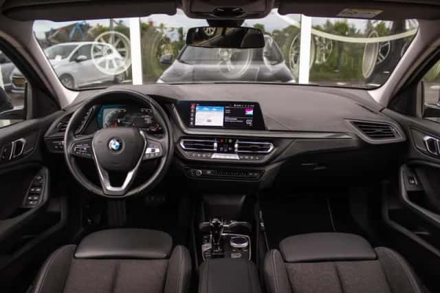 BMW 1-Serie (2023) thumbnail 2